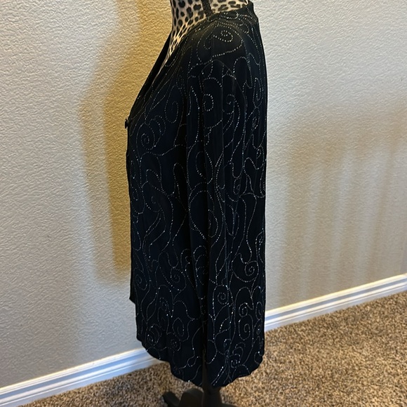Black bling lightweight sweater with front button - Picture 4 of 6